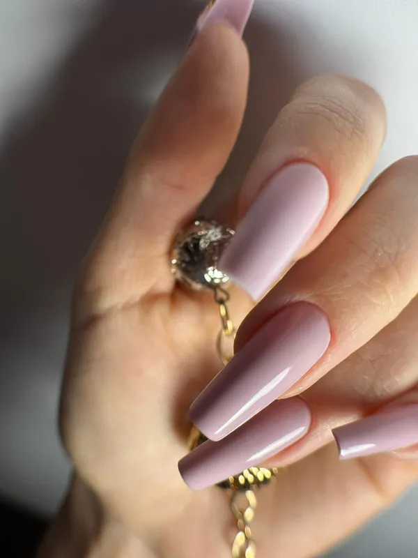 Bold classic red square gel manicure — professional nail studio Utrecht